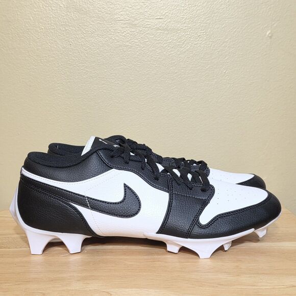 Air Jordan 1 Low TD Panda White Black Football Cleats FJ6245-100 Men\'s Size 13.5